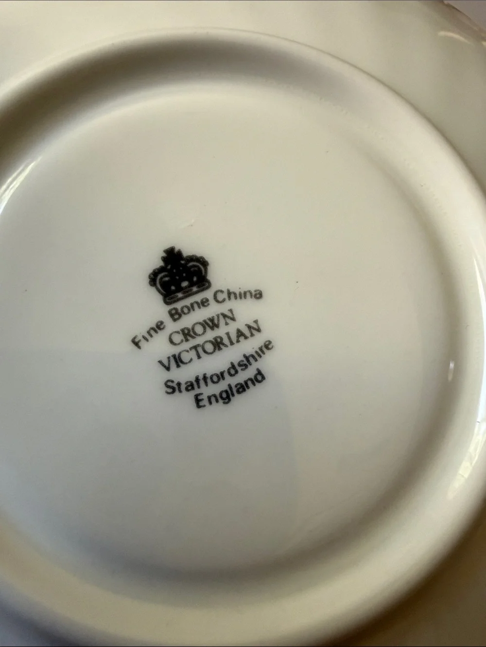 Crown Victorian Staffordshire England Bone China Blue Rose Tea Cup Saucer set